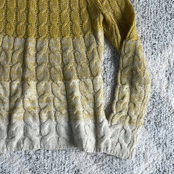 Anthropologie Sparrow Ombre Cable Knit Crewneck Sweater Size Small Yellow Green - Picture 5 of 12